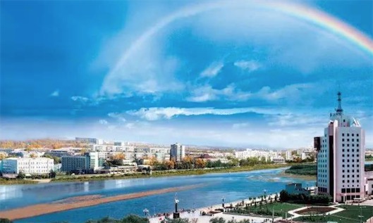 中國最北部的地級市 黑河市位于北緯47゚42′~51°03′