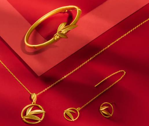 結婚前三金放在女方還是男方家?結婚的三金可以在結婚前佩戴嗎