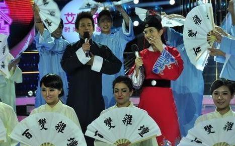 盤(pán)點(diǎn)謝娜百變大咖秀10大雷人造型,沒(méi)有最雷只有更雷,謝娜扮演展昭