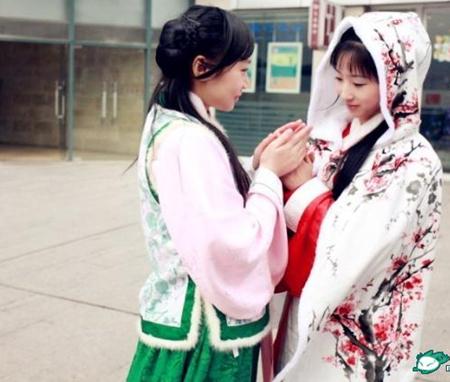 天上掉下個(gè)林妹妹啦!重慶街頭驚現(xiàn)翻版“林黛玉”