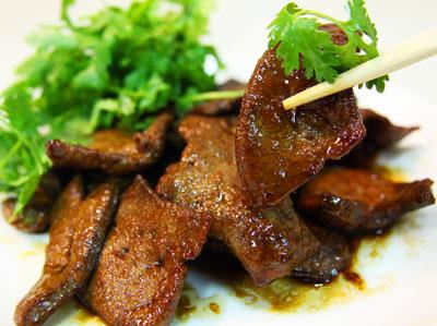 坐月子可以吃豬肝嗎?產(chǎn)婦坐月子能不能吃豬肝