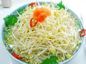 產(chǎn)婦吃黃豆芽有什么好處？產(chǎn)婦吃黃豆芽的做法