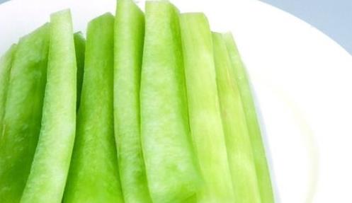 產(chǎn)后需要改變一下飲食習(xí)慣 最佳月子菜推薦給你們