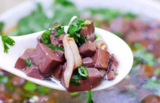 其實產(chǎn)后脫發(fā)很正常的 3大養(yǎng)發(fā)秘籍來幫你