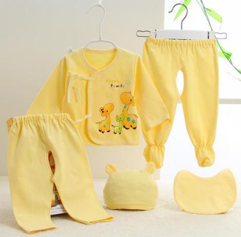 寶寶衣服上有霉點怎么洗掉?寶寶衣服發(fā)霉了還能穿嗎