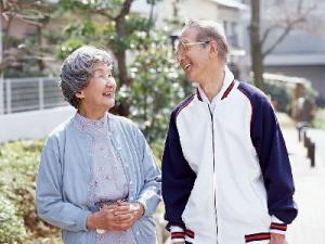 老年人“高樓綜合征”如何調(diào)節(jié)？要增加人際交往
