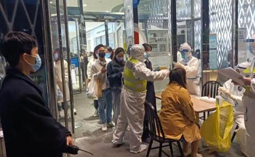 健康碼一會兒黃一會兒綠怎么回事 持黃碼可以去醫(yī)院做核酸嗎