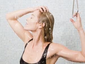 淘米水洗頭發(fā)有用嗎？怎樣用淘米水洗頭