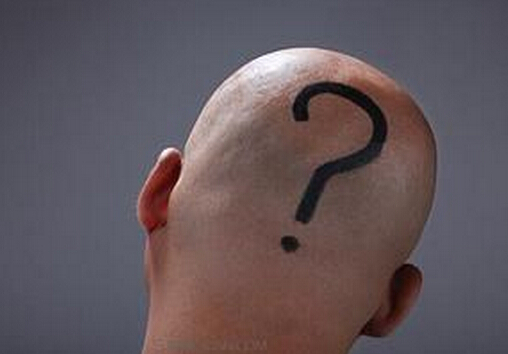 男性脫發(fā)的原因有哪些?謝頂男防脫發(fā)吃什么?