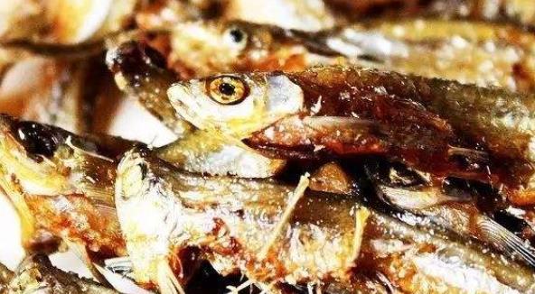 男性的腎臟如果受到嚴(yán)重?fù)p傷后果很嚴(yán)重 推薦3種常見補腎湯