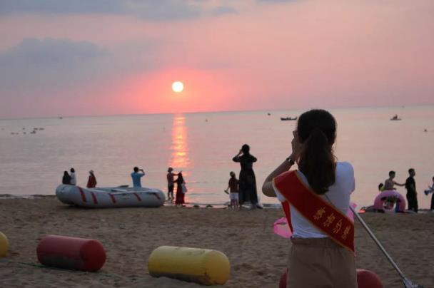 “愛護(hù)沙灘、保護(hù)海洋” 威海曙光中醫(yī)院在行動(dòng)!