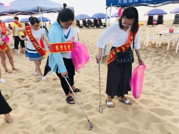 “愛護(hù)沙灘、保護(hù)海洋” 威海曙光中醫(yī)院在行動(dòng)!