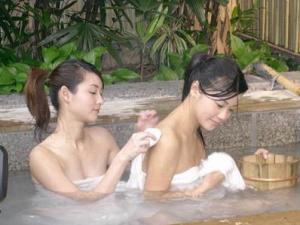 女性泡溫泉要注意什么？女人泡溫泉的注意事項(xiàng)