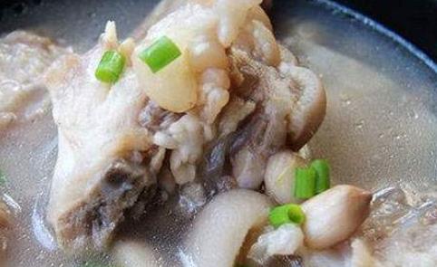 女性平胸這讓她們很自卑 四款豐胸食譜要記住