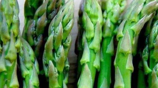 每個女性都想自己越發(fā)女人味 4種食物讓你越吃越有女人味