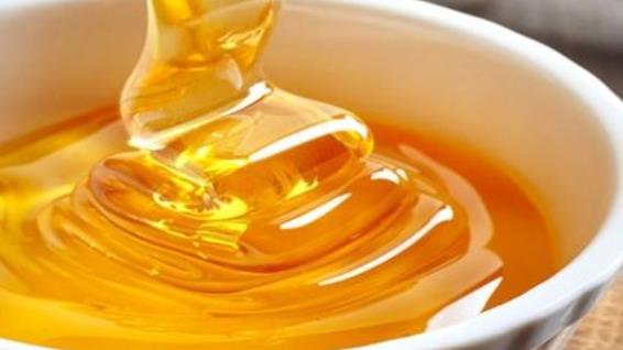 女人天生愛吃零食 睡前吃這10種食物養(yǎng)顏又助眠