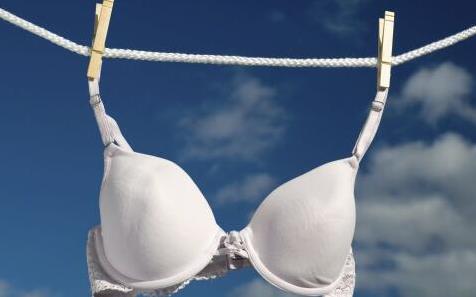 乳房受傷或與胸罩有關系 女人日常如何保護乳房