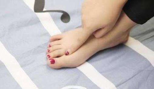 女人臉色發(fā)黃是怎么回事 補血補氣有什么食物