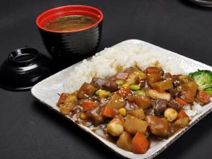 咖喱飯?jiān)趺醋龊贸?？咖喱飯的做? /></a> </div>
                  <div   id=