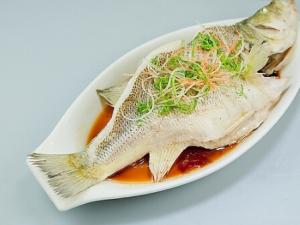清蒸鱸魚的做法-鱸魚怎么做好吃？