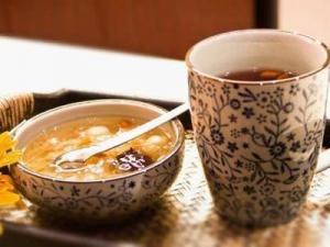 潤肺益氣湯中極品：七款銀耳養(yǎng)肺湯的做法大全