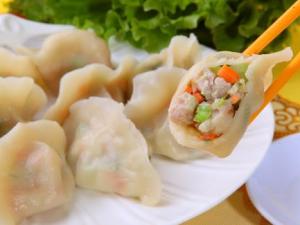 餃子餡怎么做才能鮮美可口？