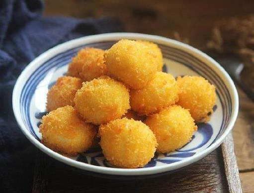 炸湯圓用什么面包糠好?怎么炸湯圓才好吃