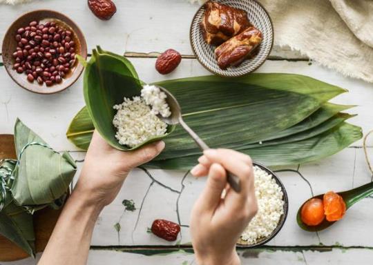 包粽子的肉是五花肉嗎?包粽子用長糯米好還是圓糯米好?