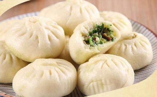 蒸包子怎么才不會(huì)粘紗布?蒸包子為什么掀開鍋就抽回去了