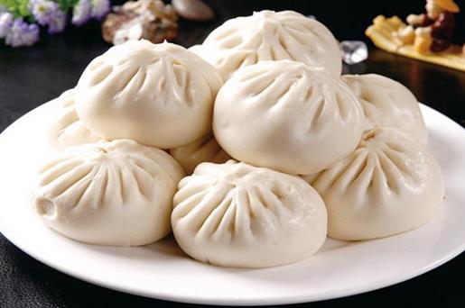 蒸包子怎么才不會(huì)粘紗布?蒸包子為什么掀開鍋就抽回去了