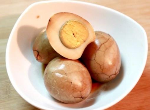 茶葉蛋皮不好剝?cè)趺崔k?茶葉蛋要用什么配料和茶葉?