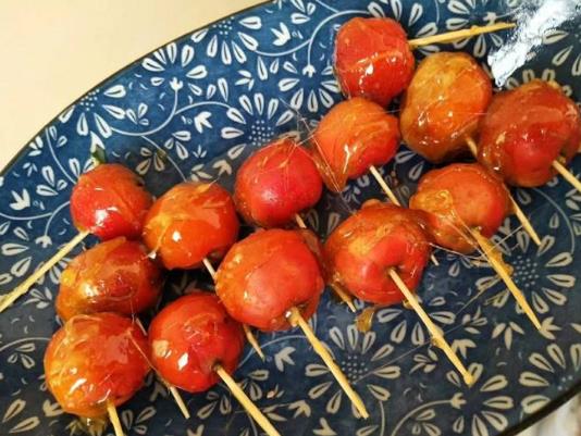 糖葫蘆迷你小串什么餡的好吃?糖葫蘆熬糖技巧