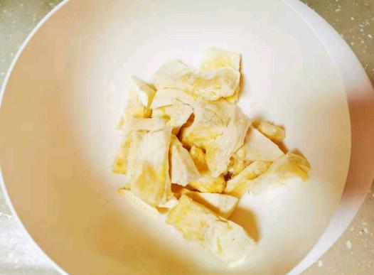 煲湯大棗什么時候放?煲湯什么時候放調(diào)料最合適