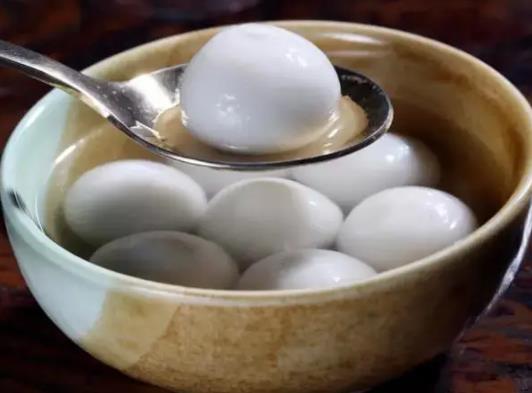 煮湯圓什么時候放雞蛋?煮湯圓什么時候加米酒