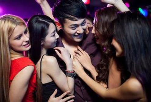男人的10個表現(xiàn),說明他沒那么喜歡你