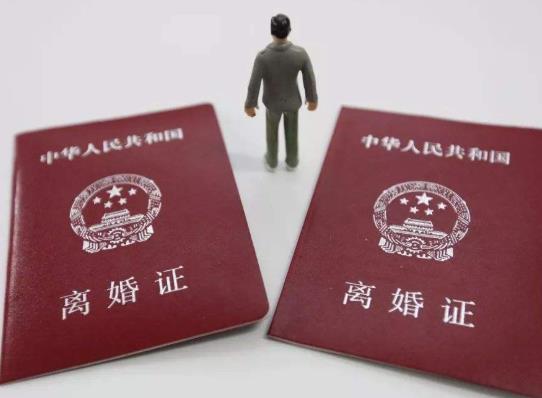 離婚后房產(chǎn)過戶給孩子還用公證嗎?夫妻貸款買車離婚后誰(shuí)負(fù)責(zé)
