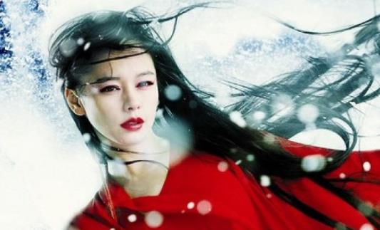 電影《白蛇傳說》中有很多經(jīng)典的臺