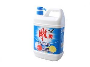洗潔精有毒嗎-寶寶餐具能用洗潔精洗嗎？