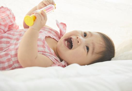 火棉膠嬰兒治療費用高嗎?怎么預(yù)防火棉膠嬰兒?