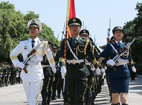 2018年男兵全國(guó)征兵時(shí)間是什么時(shí)候?當(dāng)兵需要滿足什么條件