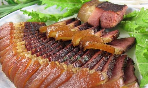 臘肉什么時(shí)候腌制最好 臘肉什么季節(jié)做最好