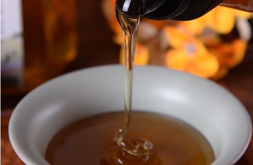 椴樹蜜什么時(shí)候喝好?椴樹蜜什么季節(jié)有