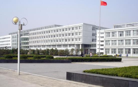 1、燕山大學(xué)里仁學(xué)院.jpg