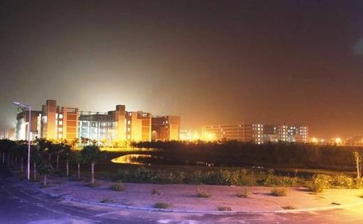 7、鄭州航空工業(yè)管理學(xué)院.jpg