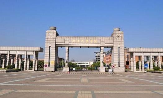 6、浙江萬里學(xué)院.jpg