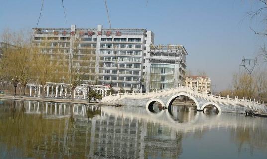 3、北京農業(yè)職業(yè)學院.jpg