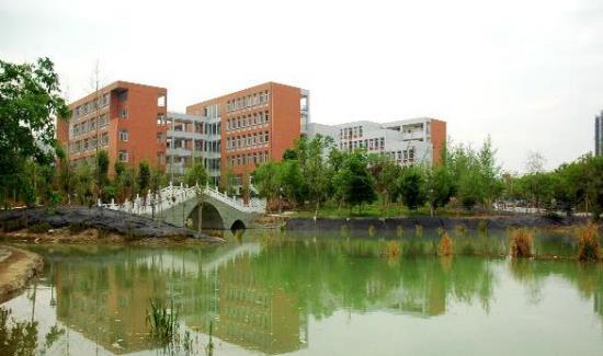 4、四川工程職業(yè)技術(shù)學(xué)院.jpg