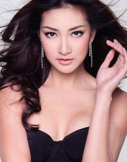 二、卡曼妮·耶美肯.jpg