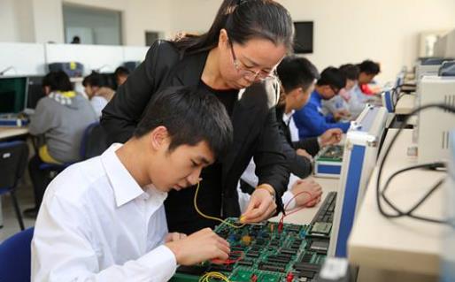 6、電子信息工程.jpg