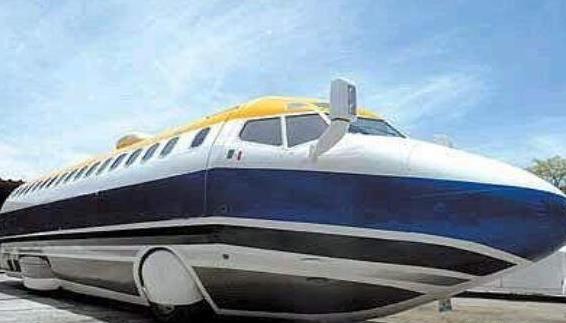 七、飛機改成豪華轎車.jpg